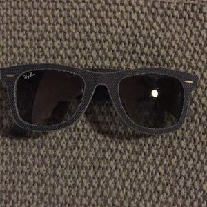 Ray Ban Wayfarer sunglasses
